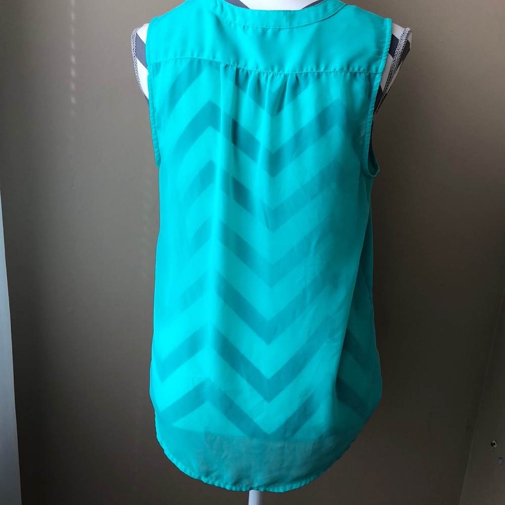 🦅AE tank 🦅 - Picture 3 of 4